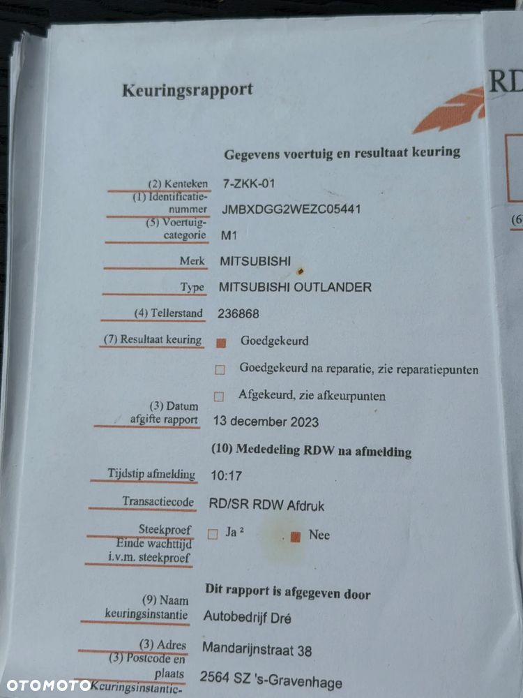 Mitsubishi Outlander 2.0 4WD Plus - 35