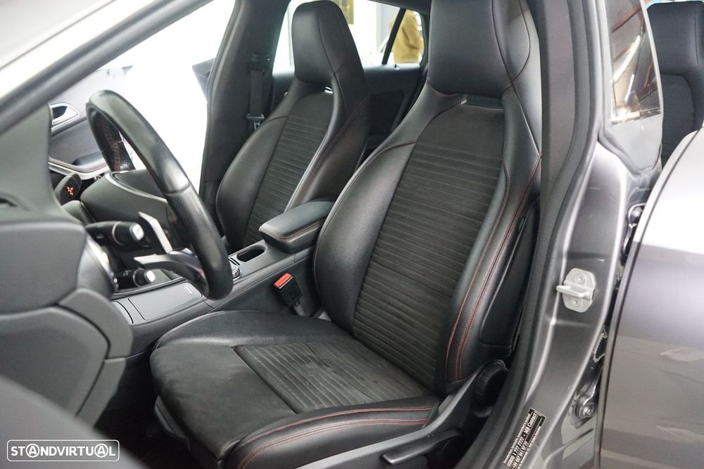 Mercedes-Benz CLA 220 - 37