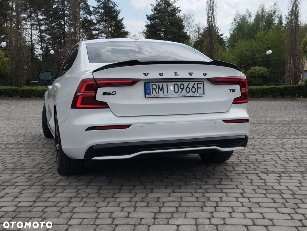 Volvo S60 T8 Recharge AWD Plus Dark - 13