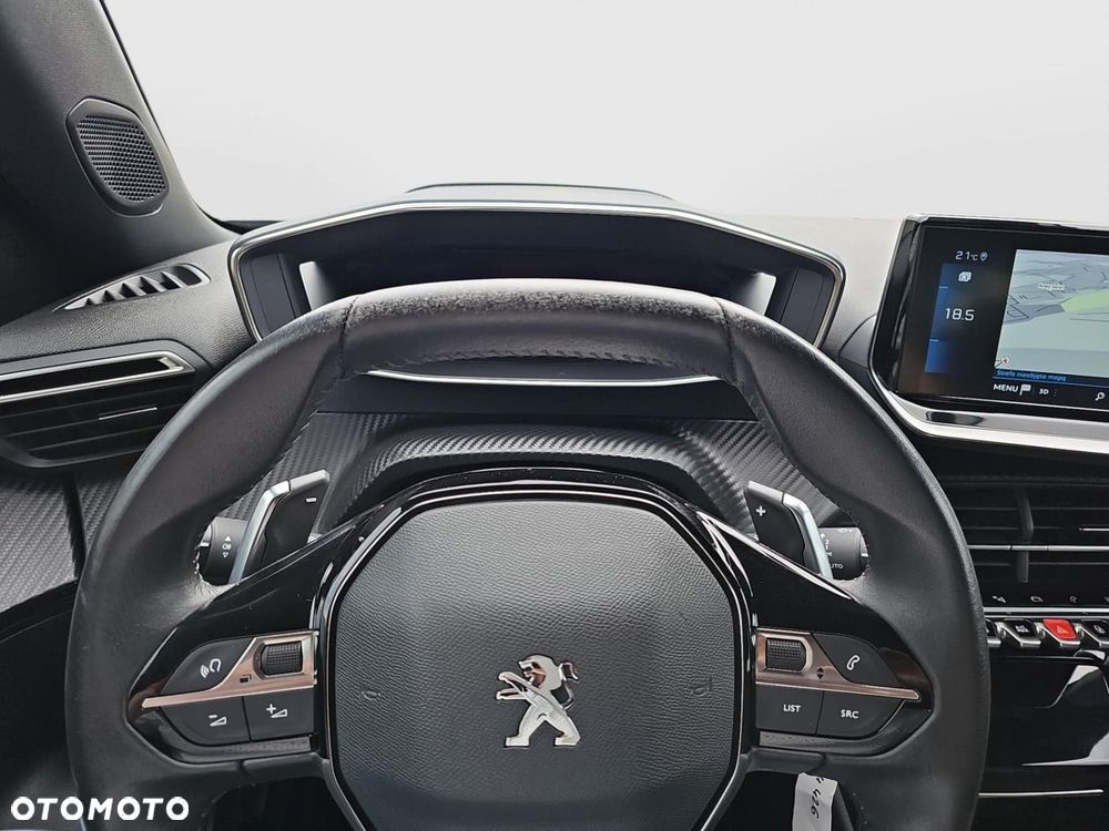 Peugeot 2008 - 13