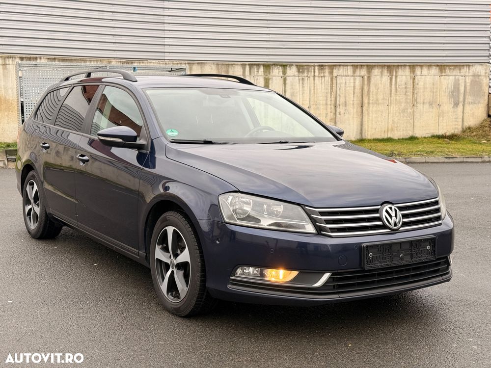 Volkswagen Passat Variant 2.0 Blue TDI DSG SCR Business Edition - 2