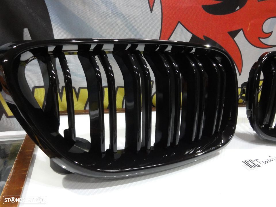 Grelha frontal em plástico ABS para BMW F22 / F23 M2 look / dupla lâmina em preto piano brilhante - 2