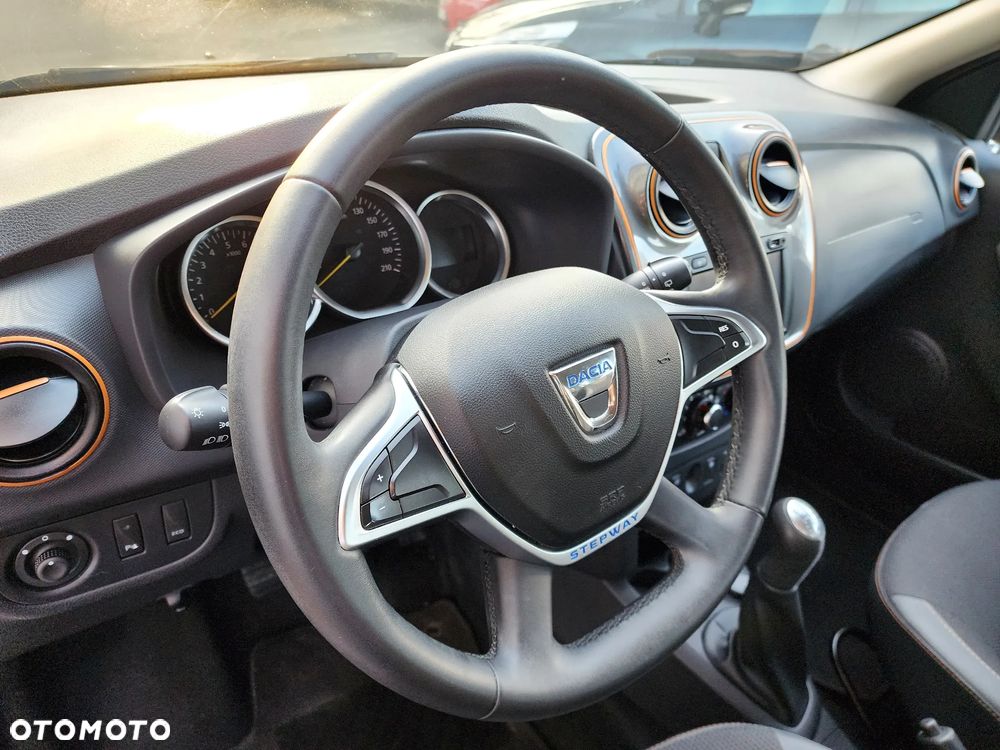 Dacia Sandero Stepway 0.9 TCe Ambiance S&S EU6 - 21