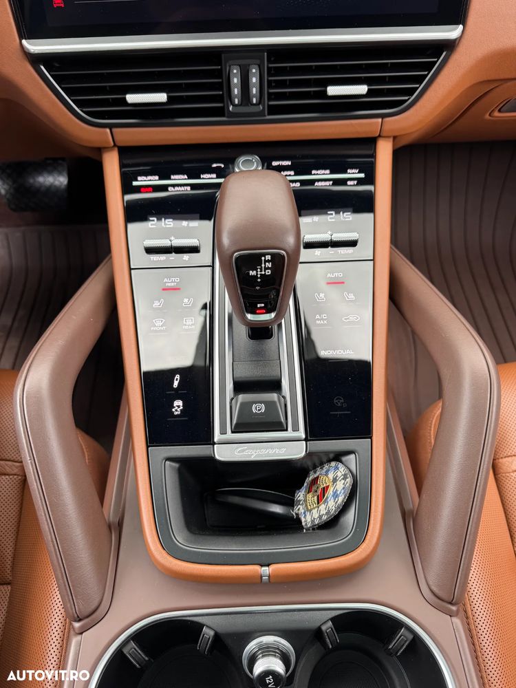 Porsche Cayenne E-Hybrid Tiptronic S - 27