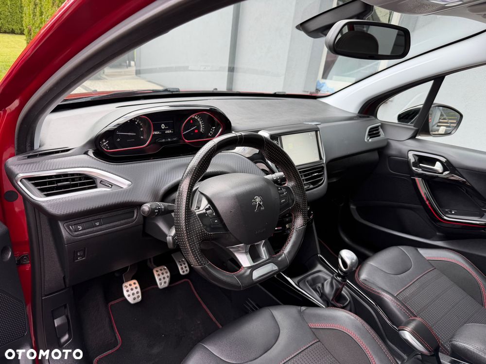Peugeot 2008 BlueHDi FAP 120 STOP & START GT-Line Edition - 12