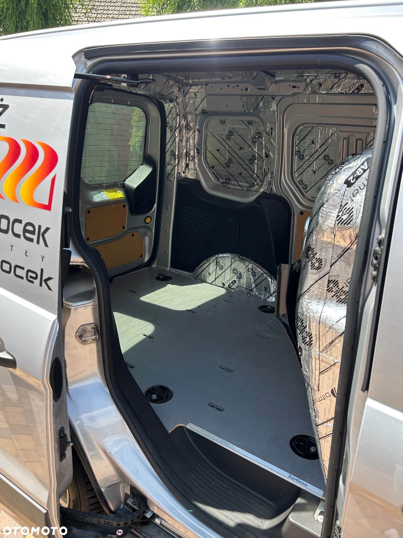 Ford Transit Connect - 26