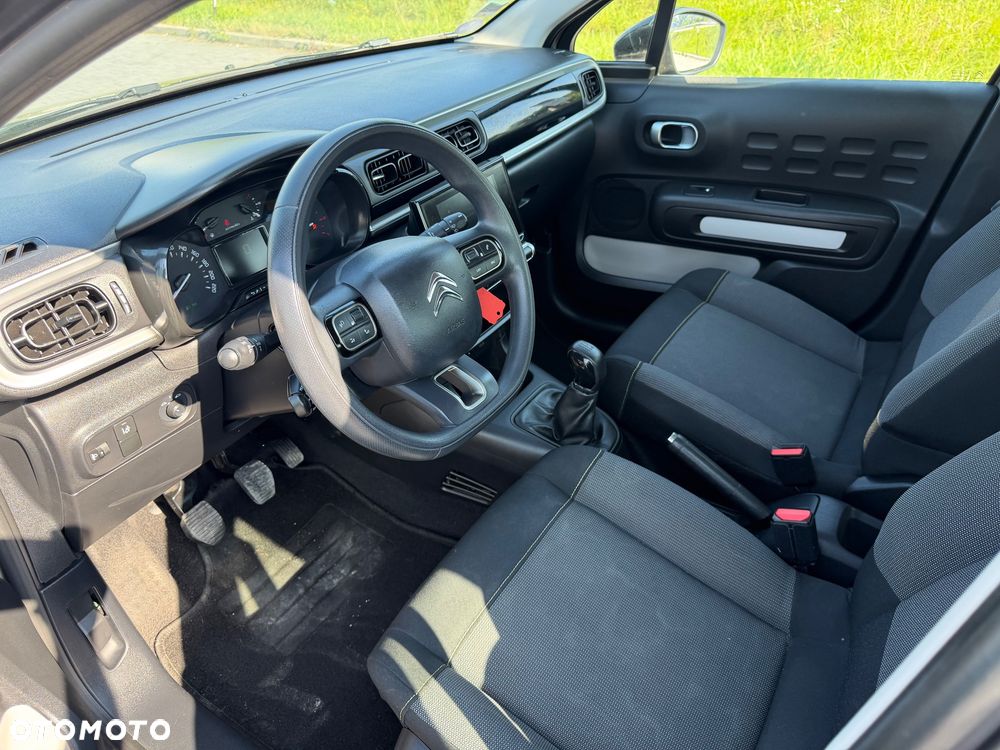 Citroën C3 Pure Tech 82 LIVE - 9