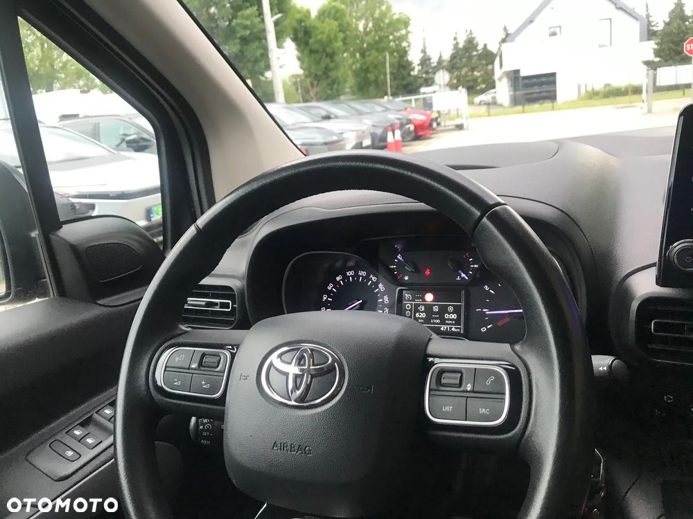 Toyota Proace City Verso 1.5 D-4D Family - 23