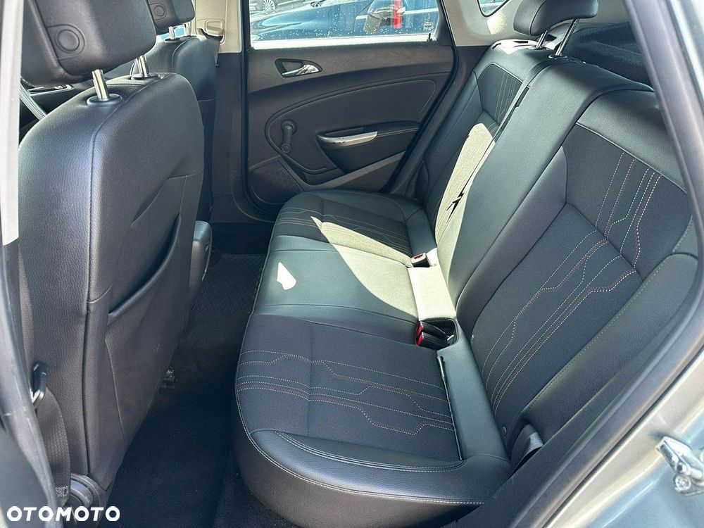 Opel Astra - 14