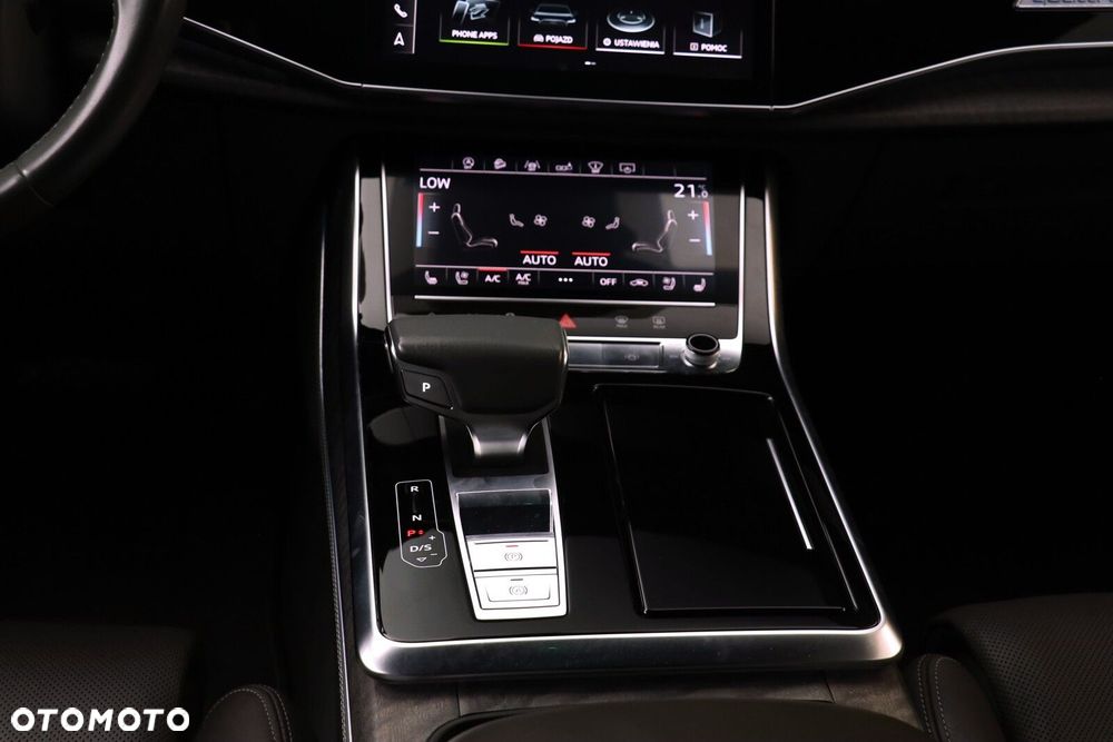 Audi Q8 - 34