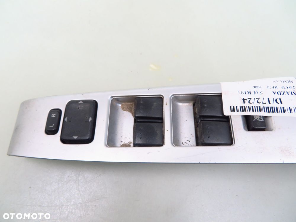 PANEL SZYB MAZDA 5 CC65684L6 CC2966350A - 3