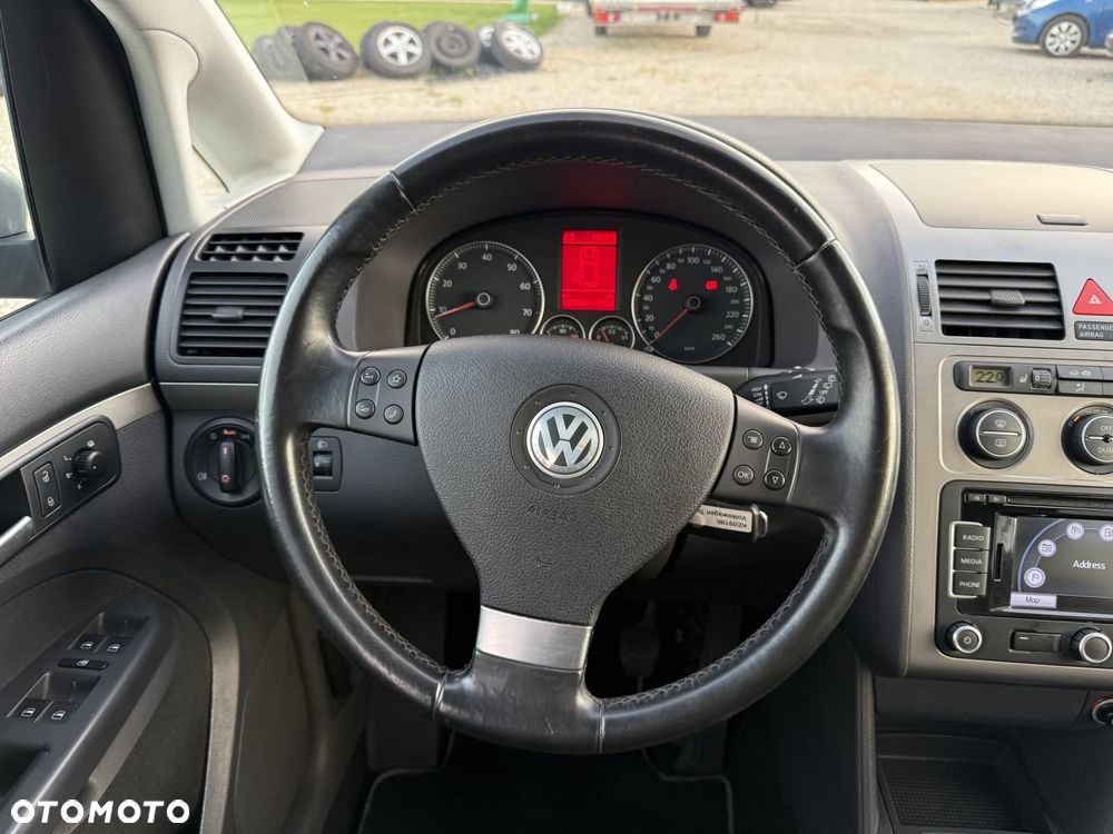 Volkswagen Touran 1.6 Freestyle - 28