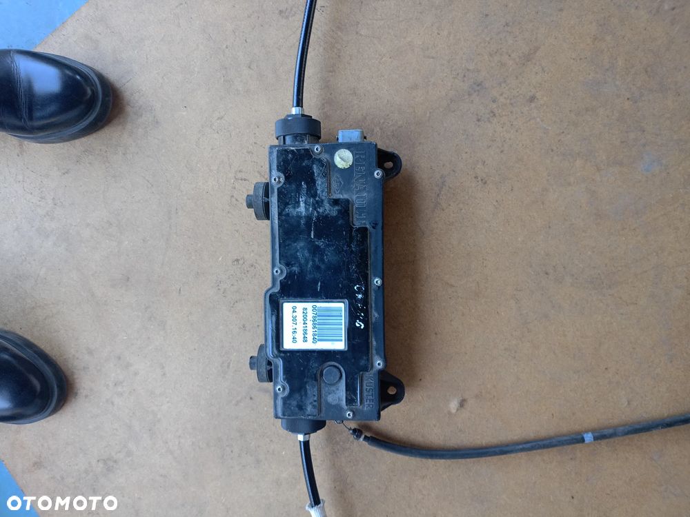 Renault Grand Scenic II Hamulec Elektryczny z Linkami 8200418648 - 1