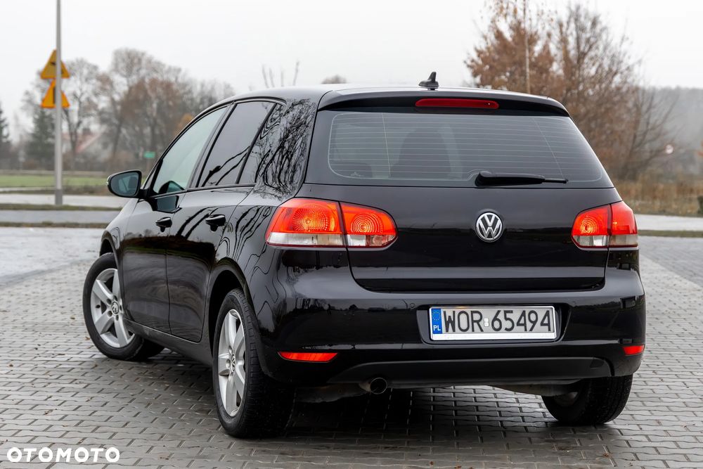 Volkswagen Golf 1.6 TDI DPF Comfortline - 9