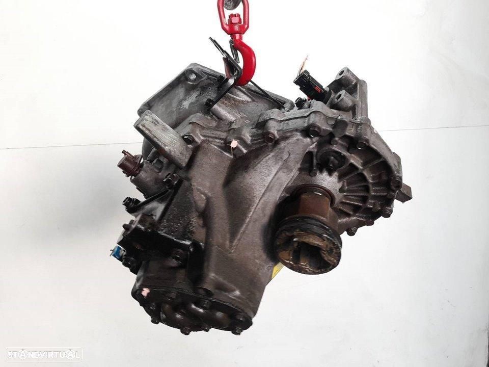 CAIXA DE VELOCIDADES CHRYSLER PT CRUISER - 1