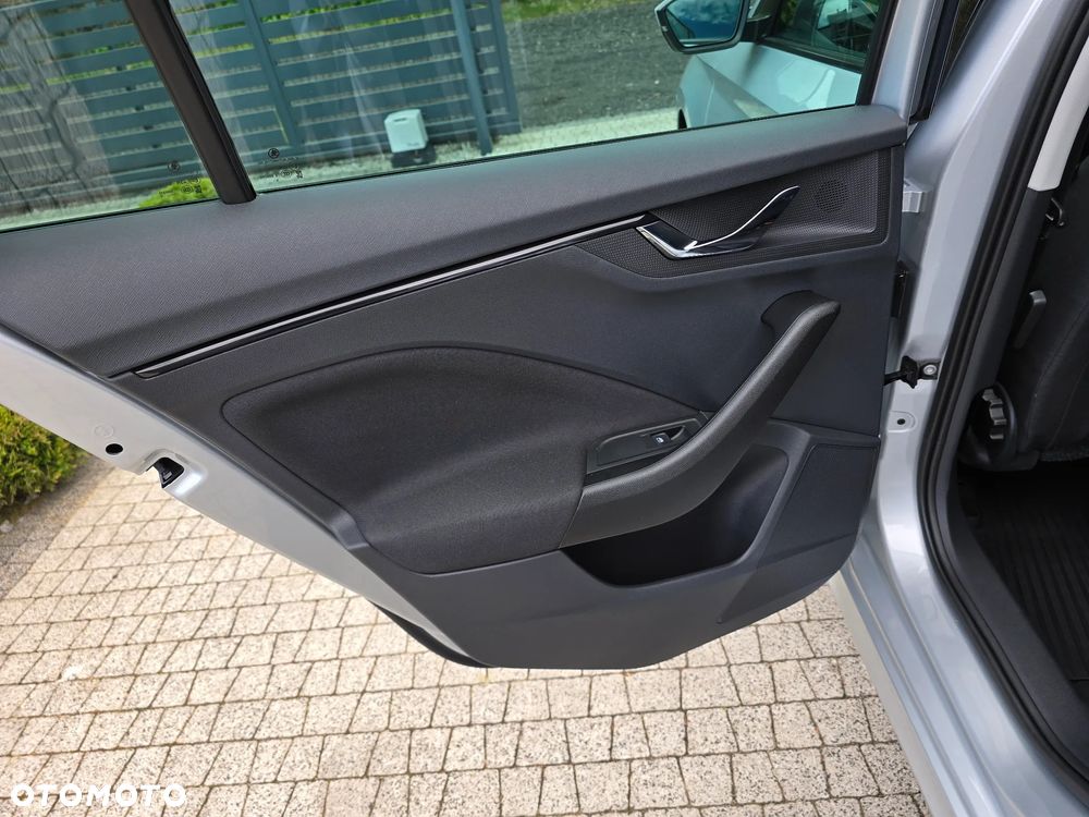 Skoda Kamiq 1.0 TSI Ambition DSG - 19