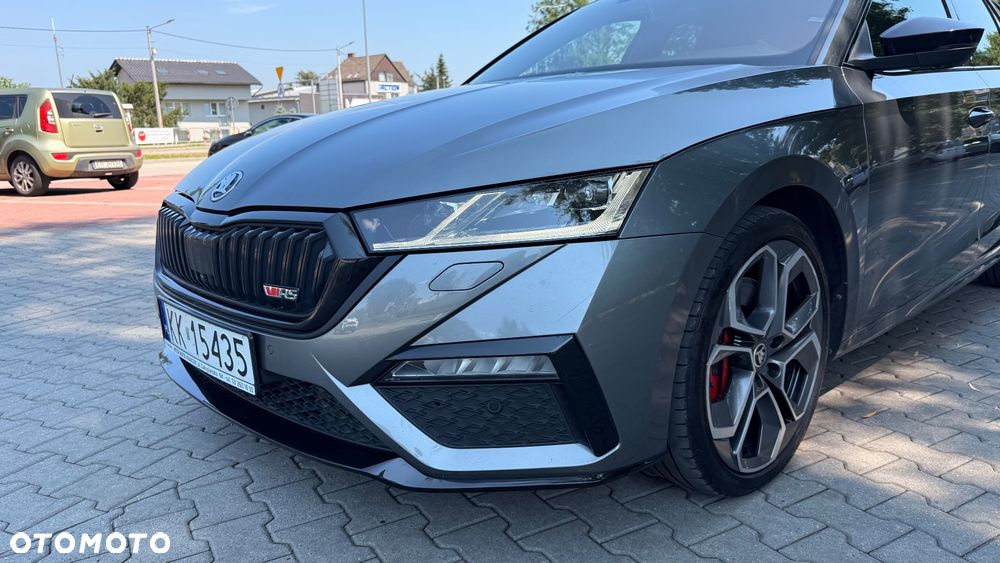 Skoda Octavia 2.0 TSI RS DSG - 12