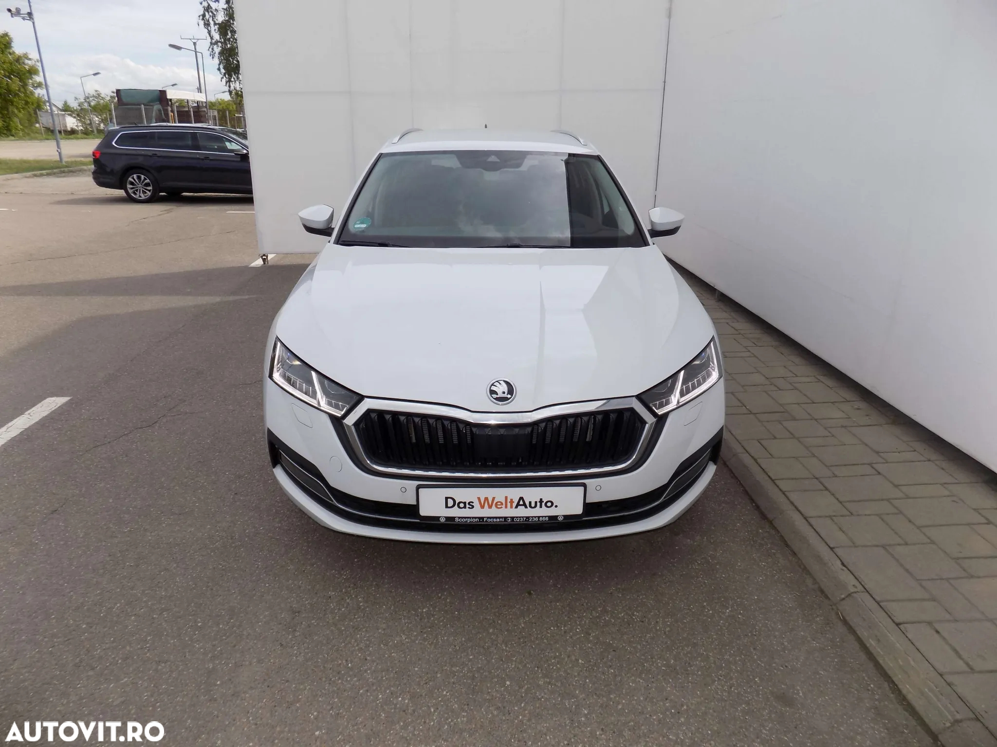 Skoda Octavia 2.0 TDI DSG Style - 9