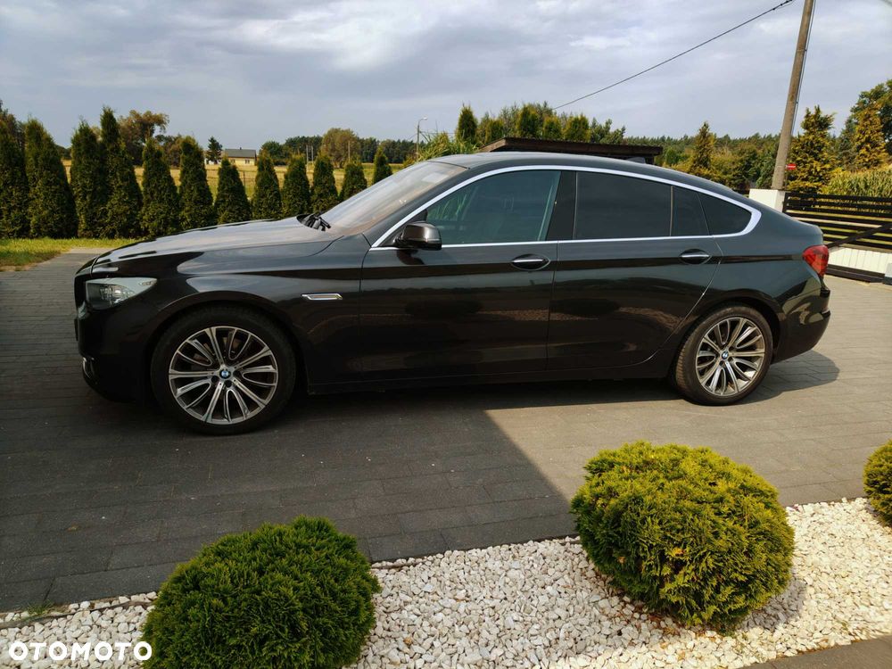 BMW 5GT - 3