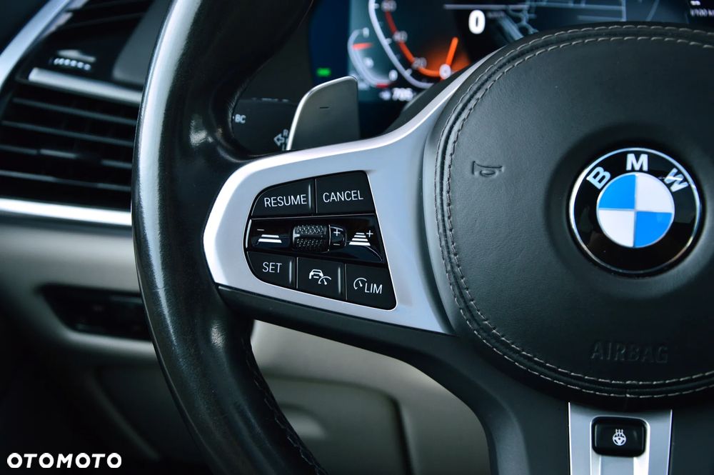 BMW X5 xDrive25d - 23
