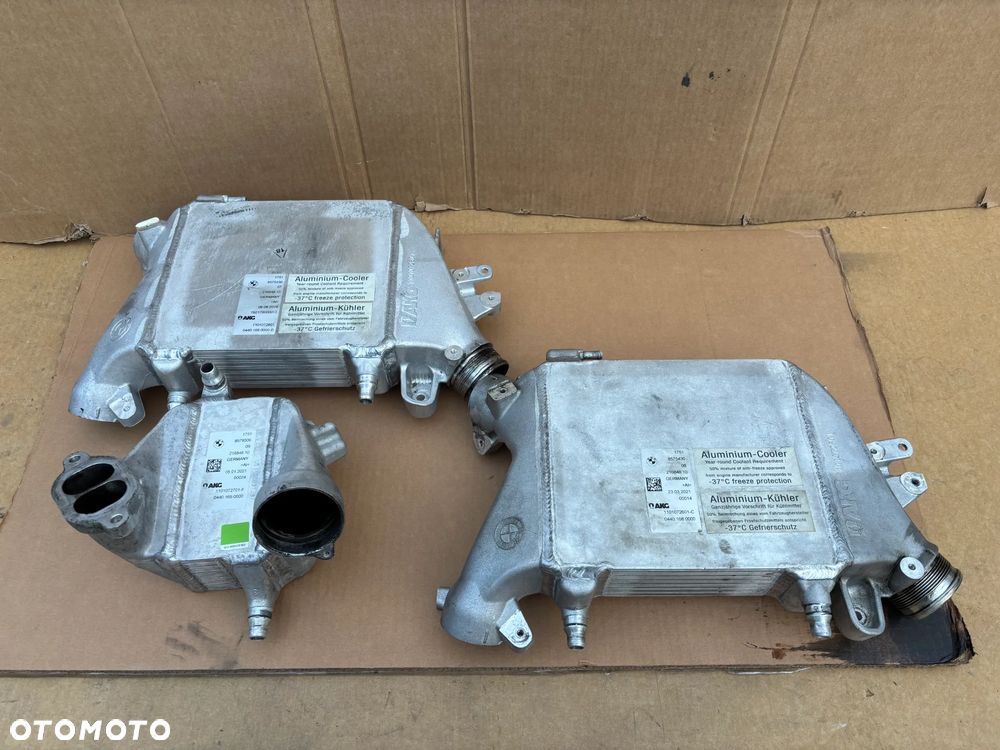 Bmw X5 G05 X6 G05 X7 G07 Diesel M50Dx 7 G11 50D Diesel 8579306 8575430 8579306 Chłodnica Intercooler Wodny Powietrza Komplet - 4