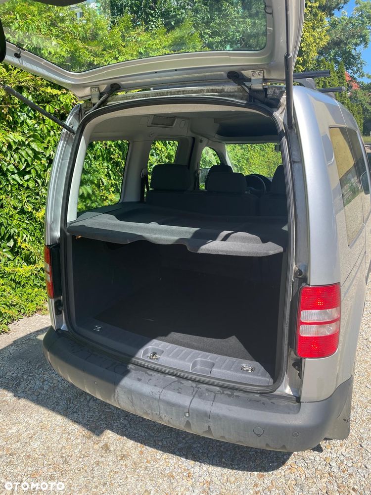 Volkswagen Caddy - 10