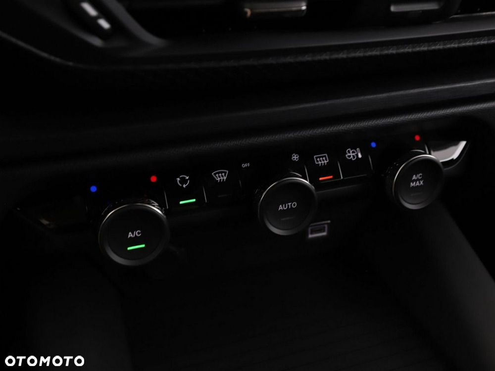Citroën C5X 1.6 PureTech Shine EAT8 - 29