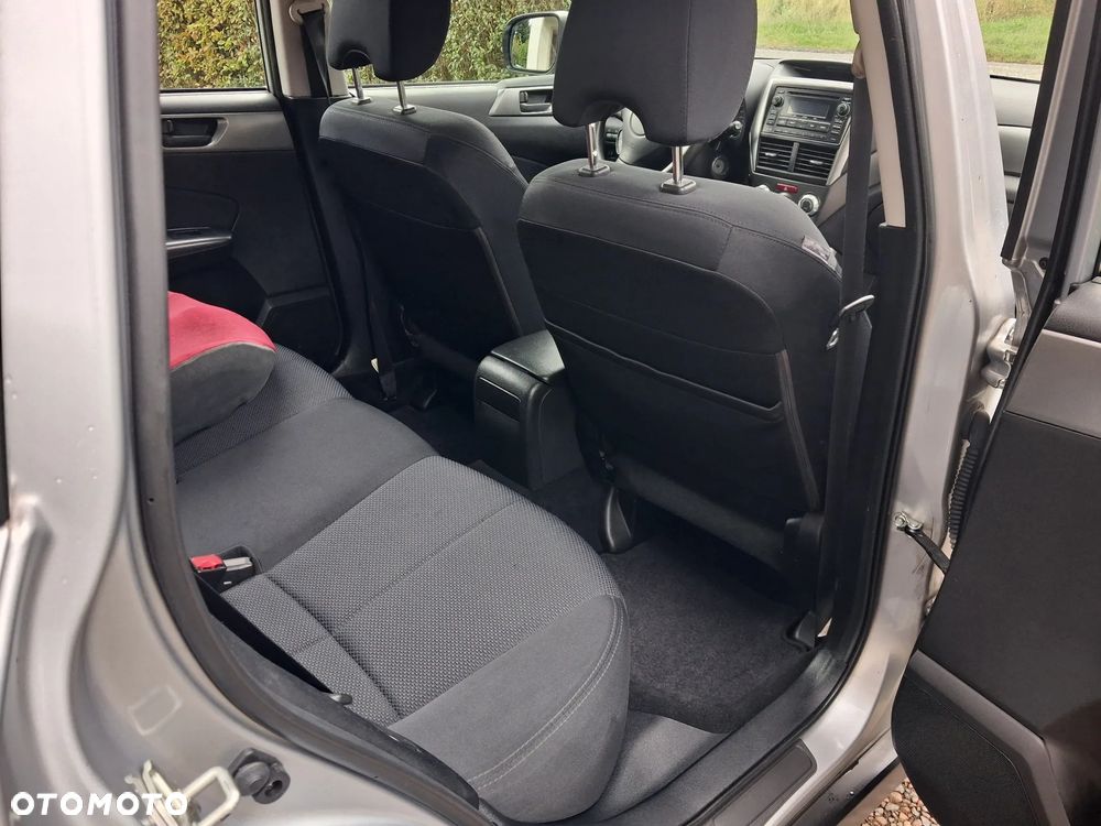 Subaru Forester 2.0X Edition - 18