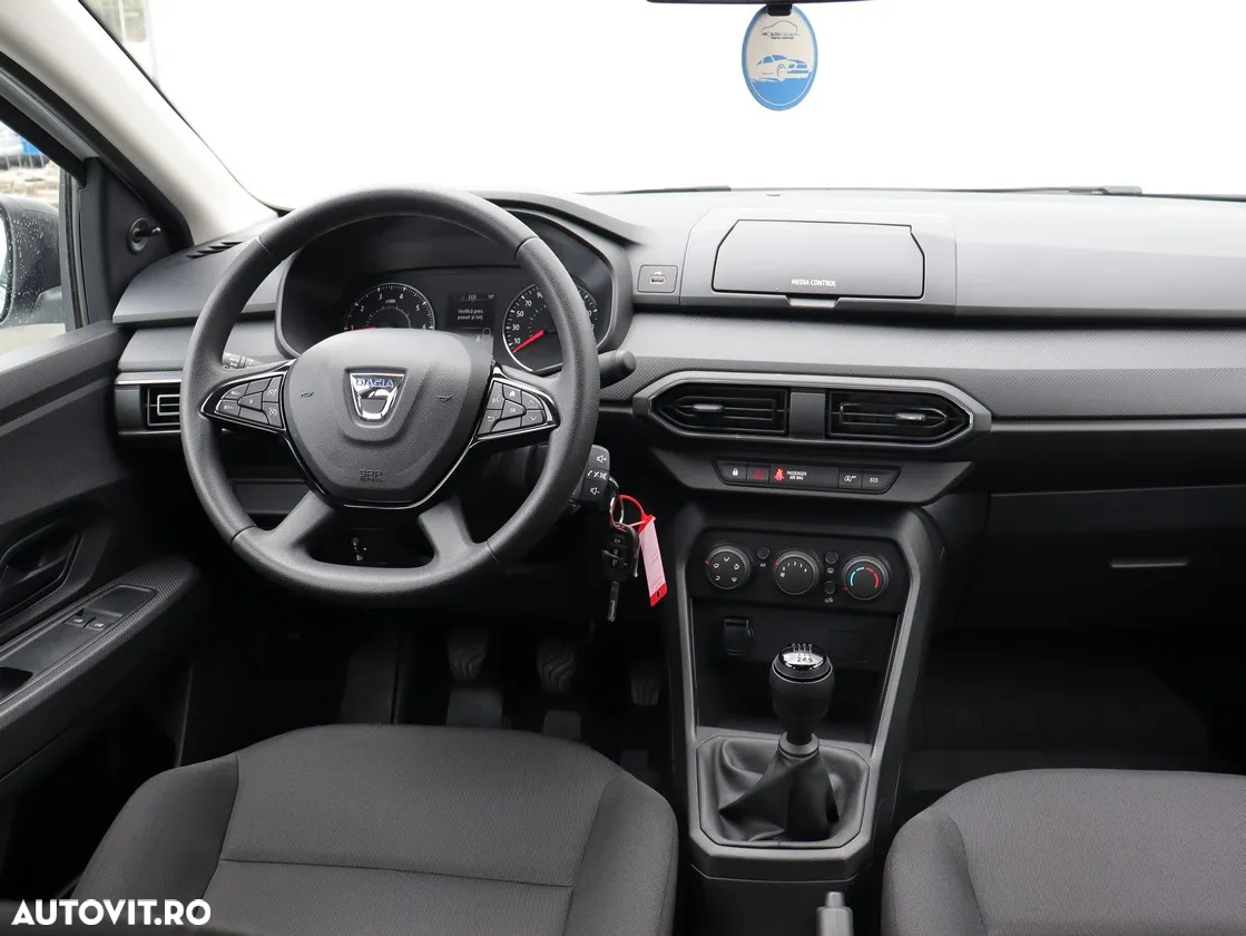 Dacia Logan - 10