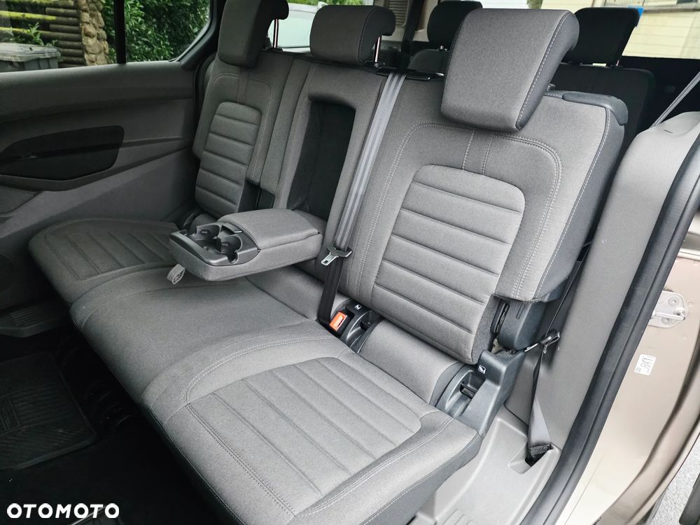 Ford Tourneo Connect Gr 1.5 EcoBlue Titanium PowerShift - 17