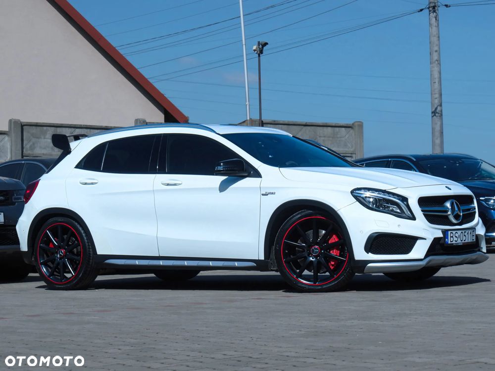 Mercedes-Benz GLA 45 AMG 4-Matic Edition 1 - 38