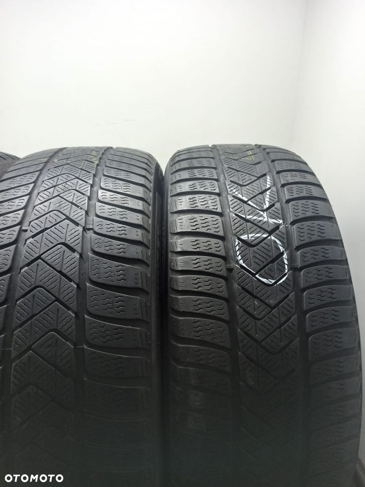 Opony zimowe 225/55/18 Pirelli Winter SottoZero 3 - 3
