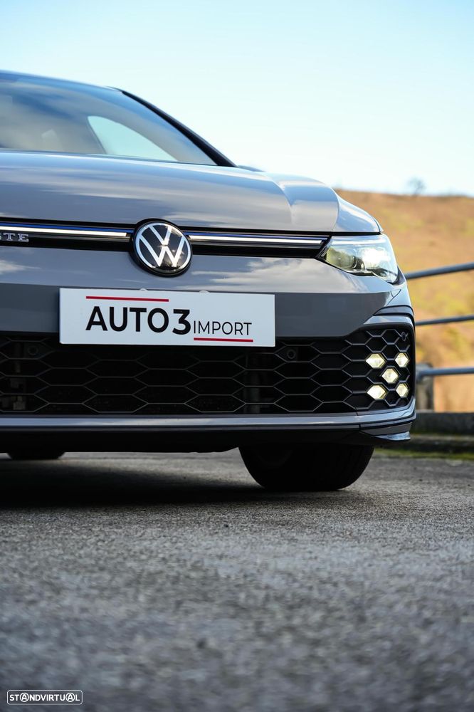 VW Golf 1.4 TSI GTE DSG - 38