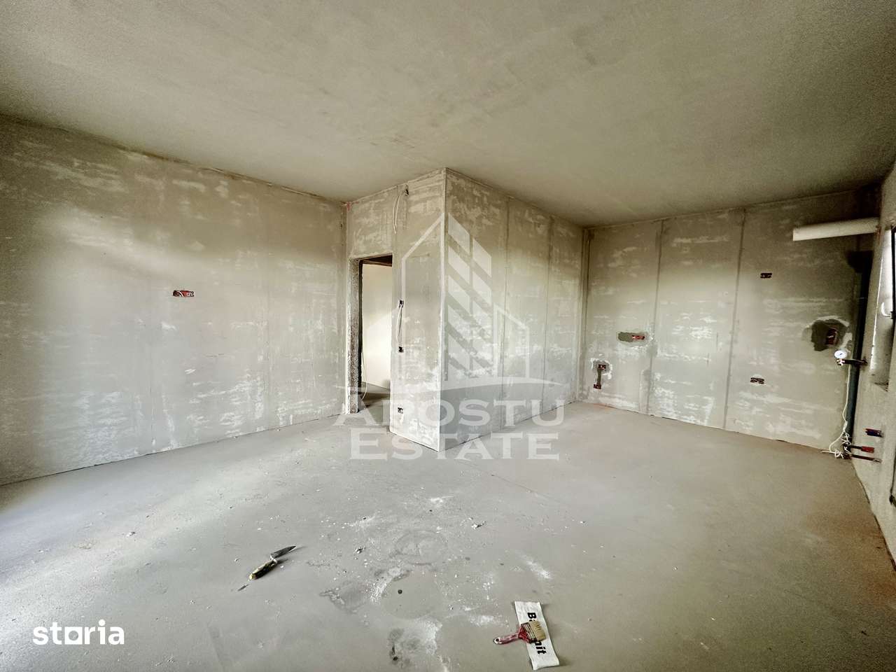 Apartament cu 3 camere, semidecomandat, etaj 1, zona Lidl din Giroc — fotografia 2