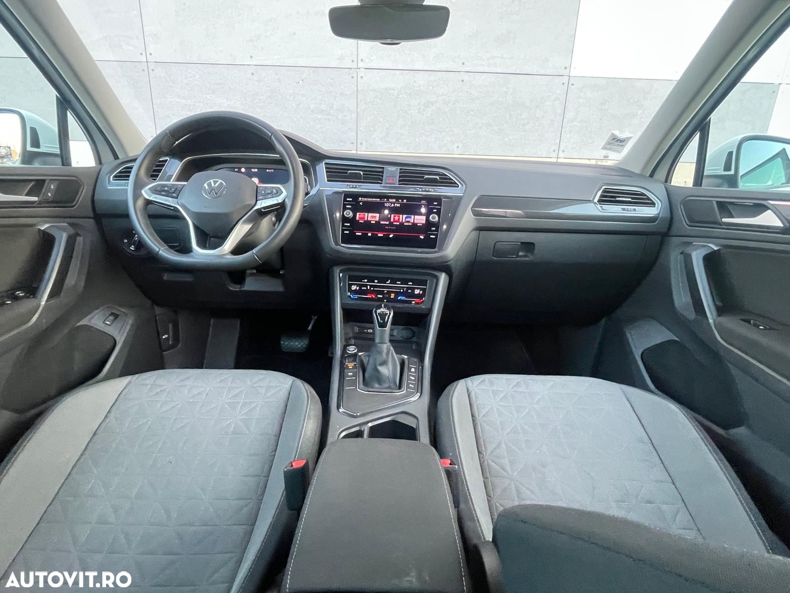 Volkswagen Tiguan 2.0 TDI DSG Elegance - 6