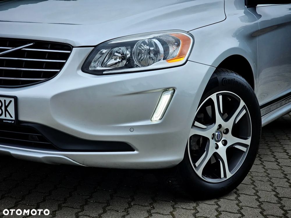 Volvo XC 60 T6 AWD Momentum - 9