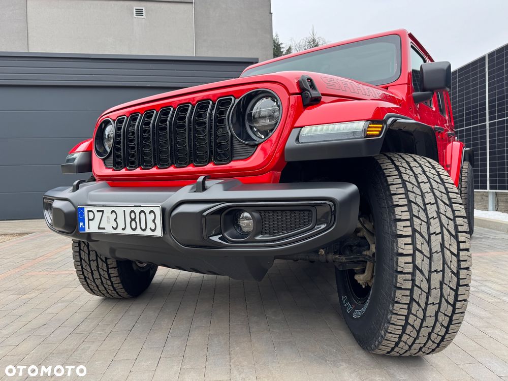 Jeep Wrangler - 33
