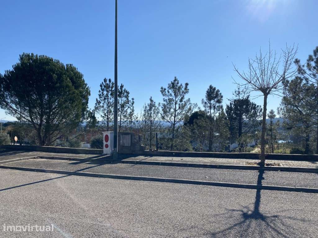 Lote de terreno para construção urbana - Grande imagem: 2/11