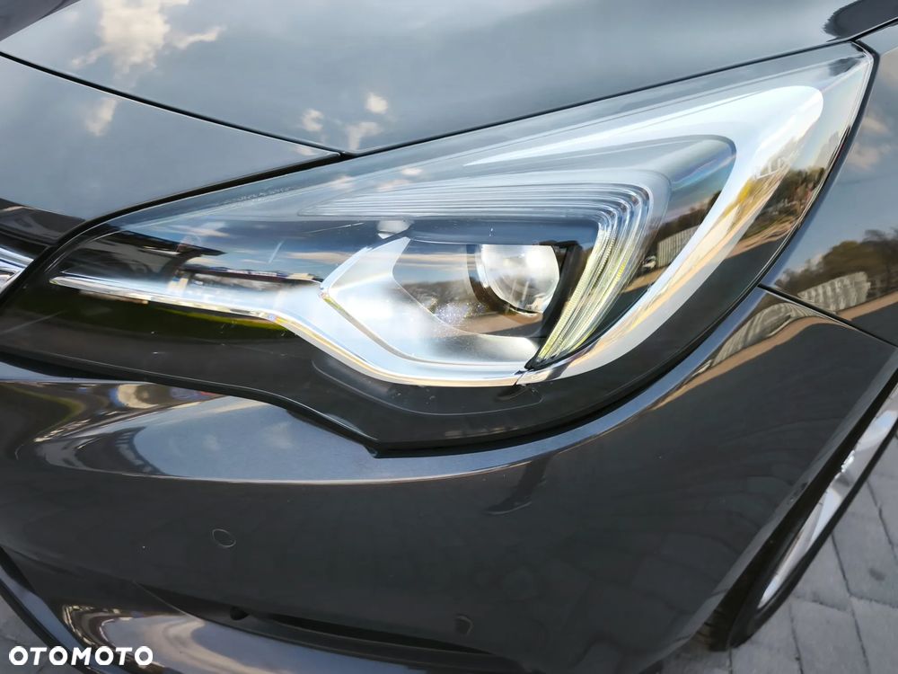 Opel Astra 1.6 D (CDTI) Start/Stop Dynamic - 14