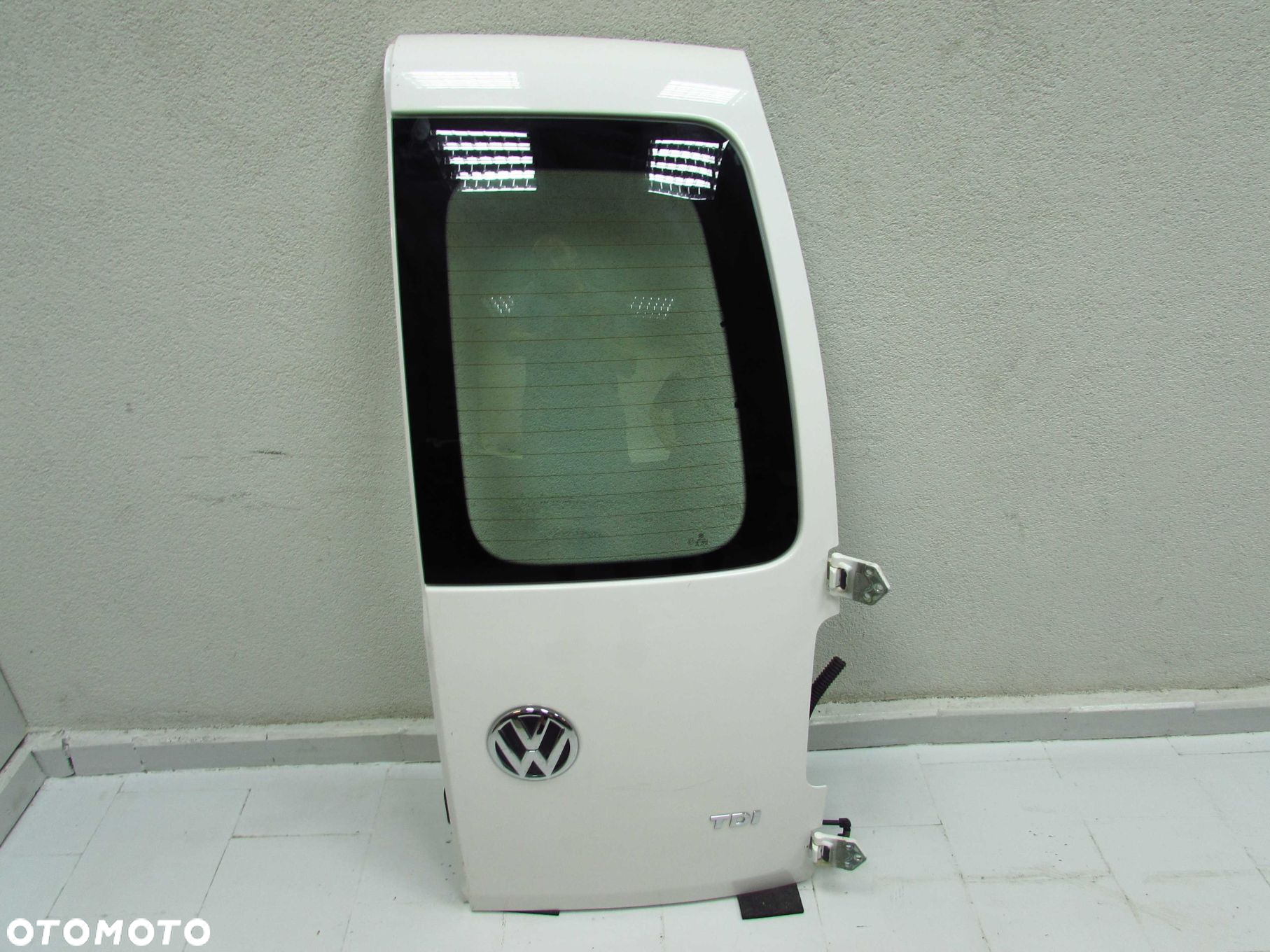 VW CADDY LIFT III 2K5 10-15 DRZWI TYL TYLNE PRAWE SZYBA - 2