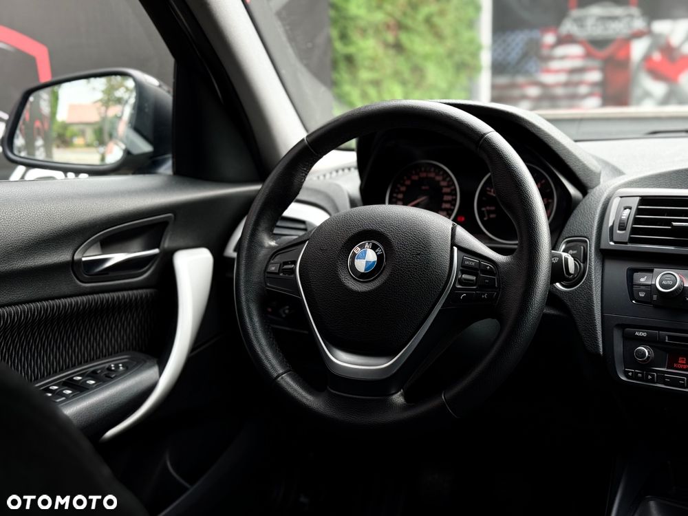 BMW Seria 1 120d Sport Line - 21