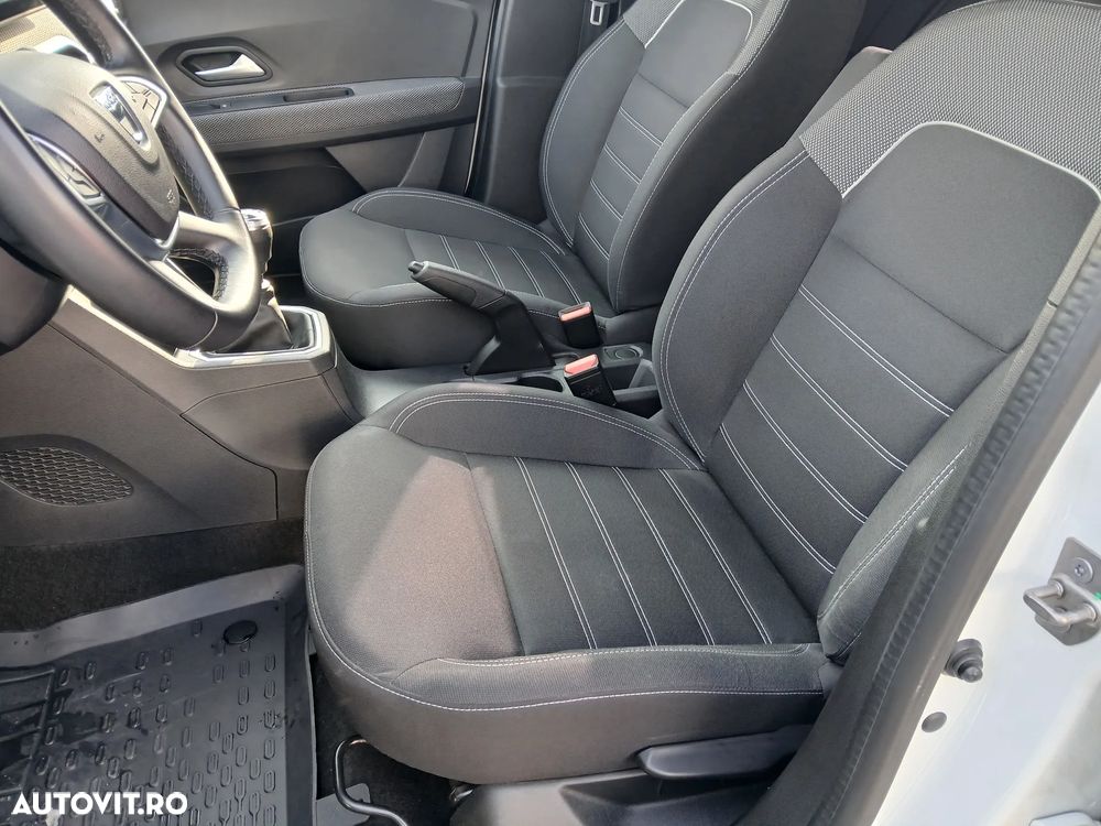 Dacia Logan TCe 90 MT6 Expression - 9