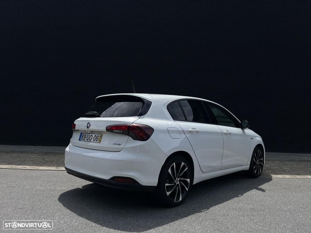 Fiat Tipo 1.4 T-Jet S-Design J18 - 18