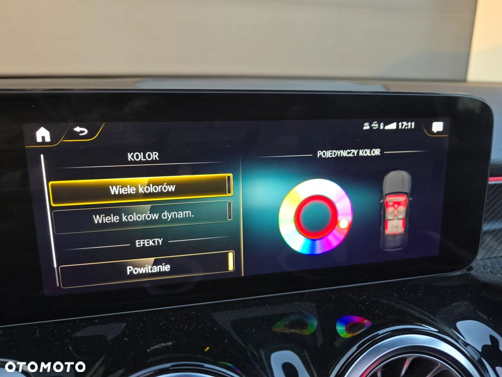 Mercedes-Benz GLB 200 d 4-Matic AMG Line 8G-DCT - 33