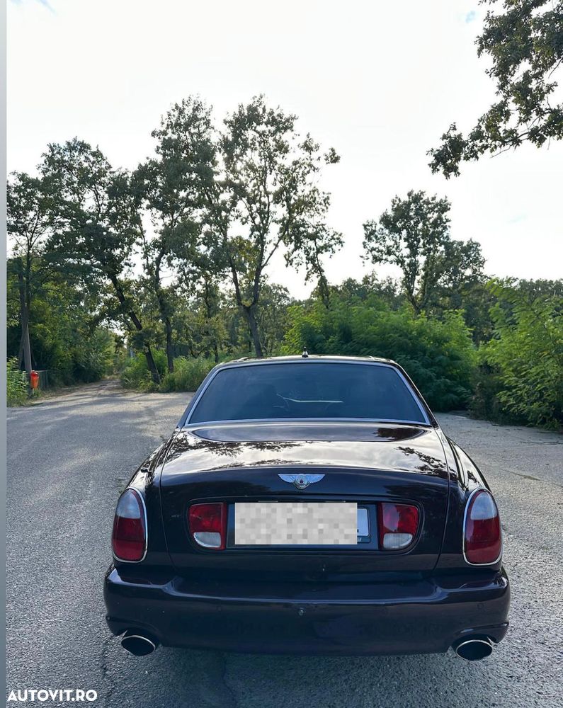 Bentley Arnage R - 8