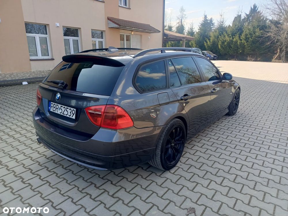 BMW Seria 3 320d DPF - 6