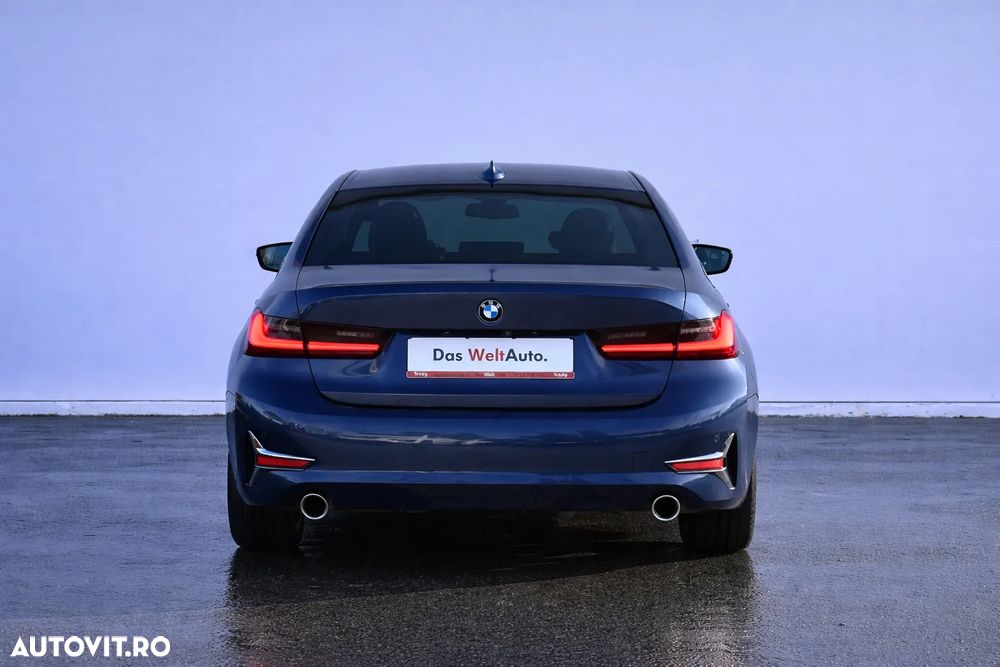 BMW Seria 3 320d xDrive AT MHEV - 8