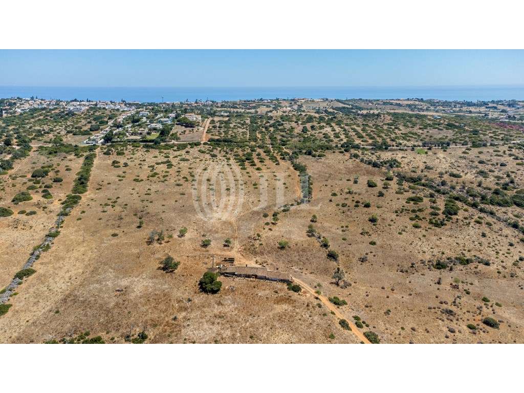 Terreno na Aldeia da Luz, Lagos, Algarve - Grande imagem: 5/26