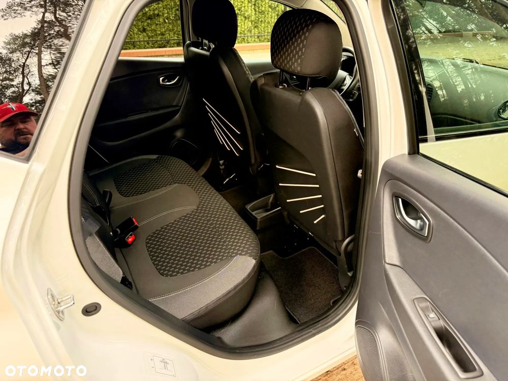 Renault Captur - 21