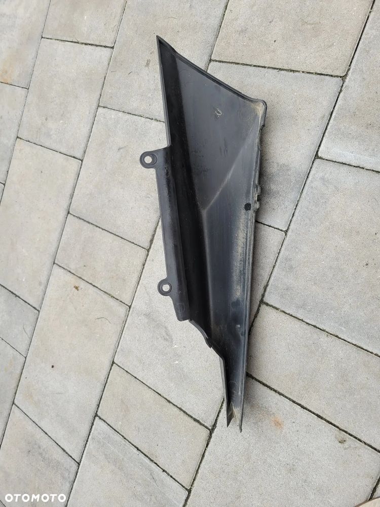 Owiewka, osłona, wypełnienie, ogon, zadupek Yamaha XT 125 - 9